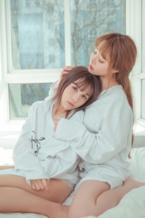 《吊带袜天使》