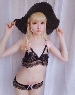 小柔在公厕被灌满jing液小说