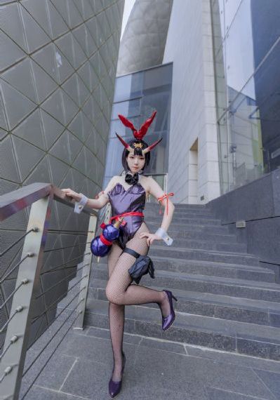 野蛮谷处女