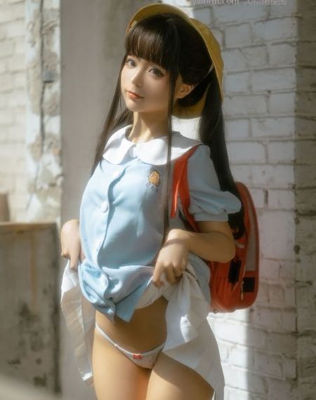 撕掉她的衣服 全光版