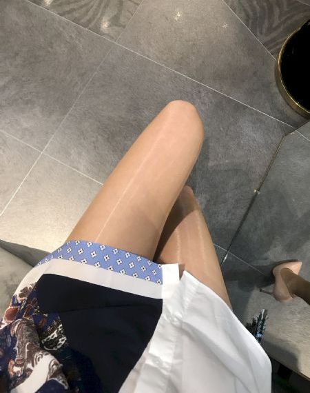 美丽姑娘免费观看中文版全集