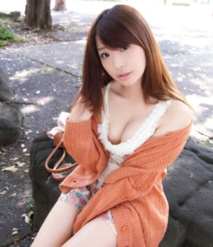 隔壁女生