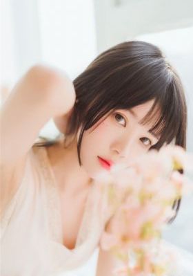 王后伞下
